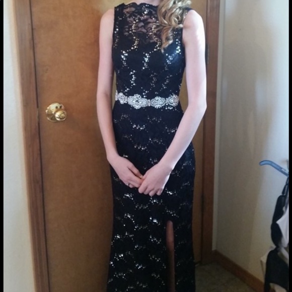 Prom dress wore once - Picture 1 of 1